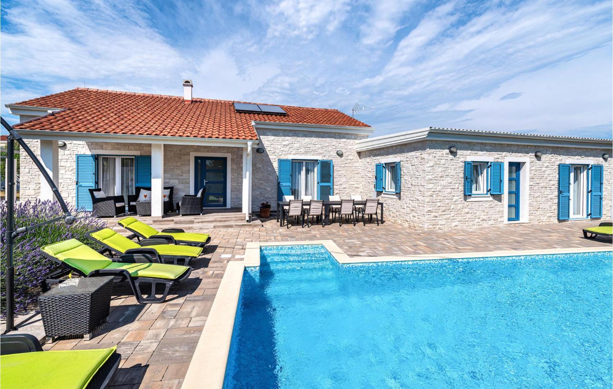 Beautiful Home In Privlaka With Wifi ภายนอก รูปภาพ